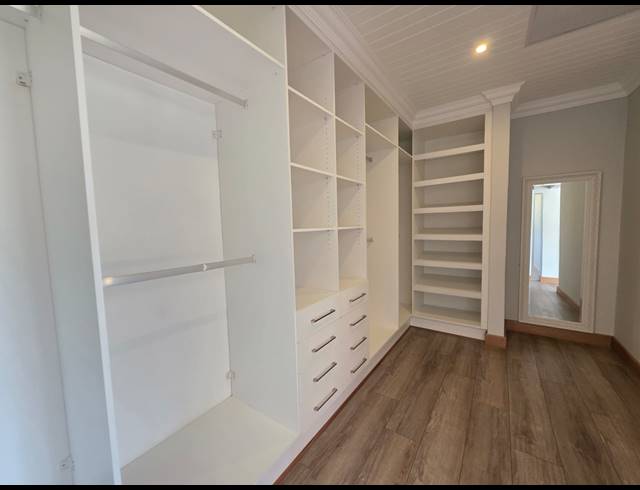 6 BEDROOM HOUSE FOR SALE IN VANDERBIJLPARK SW 5